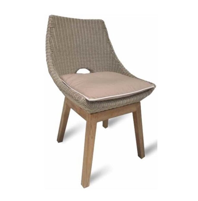 Chair Finella
