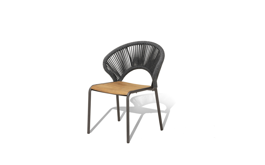 Chair Holly